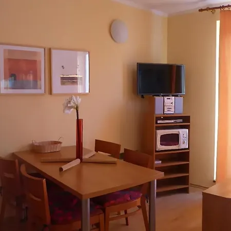 דירה Apartman Oscadnica