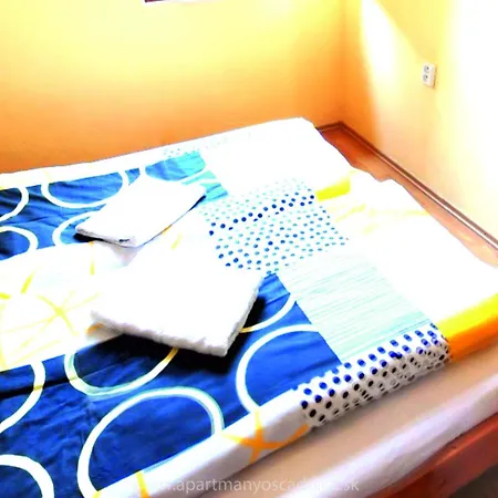 Apartman Oscadnica アパート